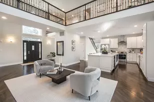 332 E Central Rd, Arlington Heights, IL 60005 - Photo 7