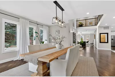 332 E Central Road, Arlington Heights, IL 60005 - Photo 13