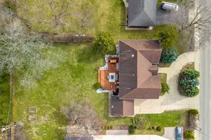 332 E Central Rd, Arlington Heights, IL 60005 - Photo 45