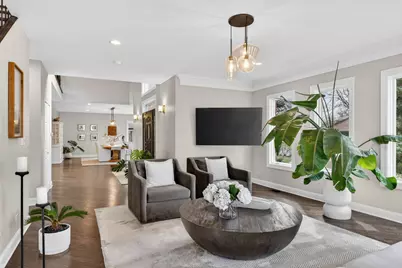 332 E Central Road, Arlington Heights, IL 60005 - Photo 3