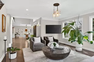 332 E Central Rd, Arlington Heights, IL 60005 - Photo 3