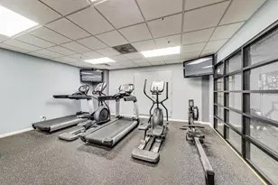 1200 W Monroe St, Chicago, IL 60607 - Photo 25