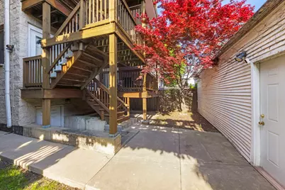 1525 W George Street #1, Chicago, IL 60657 - Photo 19
