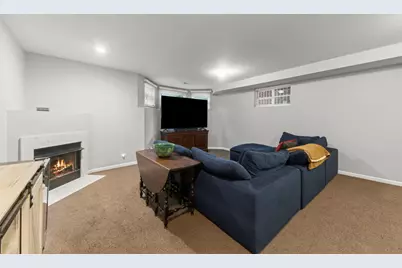1525 W George Street #1, Chicago, IL 60657 - Photo 15