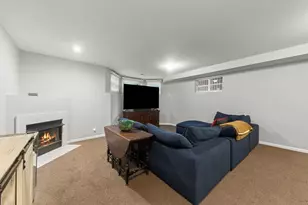 1525 W George St, Chicago, IL 60657 - Photo 15