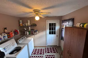 212 W Allmon St, Salem, IL 62881 - Photo 15