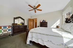 21400 Mays Lake Dr, Crest Hill, IL 60403 - Photo 13