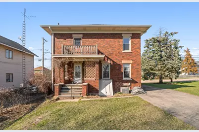 449 W Lincoln Avenue, Hinckley, IL 60520 - Photo 3