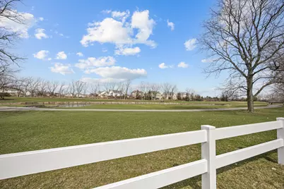 1634 Vermont Drive, Elk Grove Village, IL 60007 - Photo 23