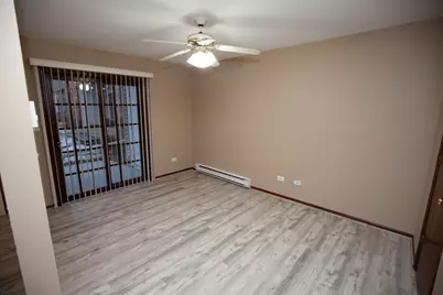 4314 W Shamrock Lane #1C, McHenry, IL 60050 - Photo 5