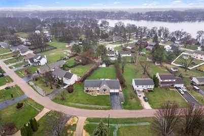 537 Erma Drive, Lake Holiday, IL 60552 - Photo 3