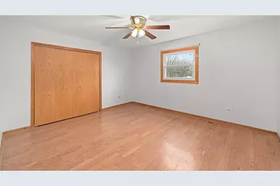 537 Erma Drive, Lake Holiday, IL 60552 - Photo 27