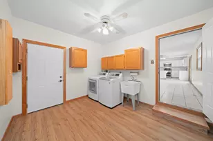 537 Erma Dr, Lake Holiday, IL 60552 - Photo 23