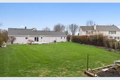 537 Erma Drive, Lake Holiday, IL 60552 - Photo 33