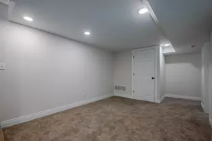 5749 S Bishop St, Chicago, IL 60636 - Photo 17