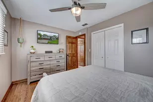 7215 Larchwood Ln, Woodridge, IL 60517 - Photo 33