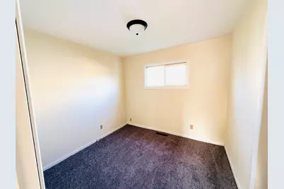 502 W Elm, Hoopeston, IL 60942 - Photo 9