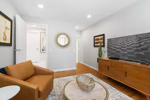 1740 N Clark St, Chicago, IL 60614 - Photo 23