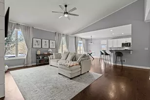 16656 Huntington Dr, Lockport, IL 60441 - Photo 5