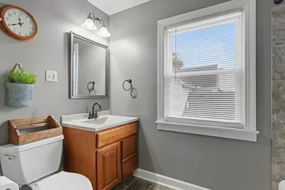 324 S Sangamon Avenue, Gibson City, IL 60936 - Photo 31