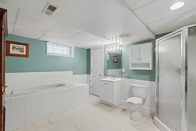 324 S Sangamon Avenue, Gibson City, IL 60936 - Photo 39