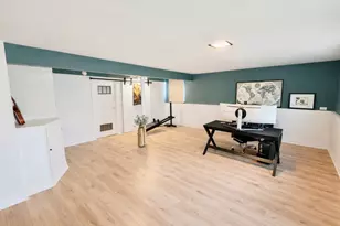 6418 Bradley Dr, Woodridge, IL 60517 - Photo 15