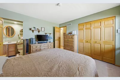 1839 Kerrybrook Court #-, Sycamore, IL 60178 - Photo 11