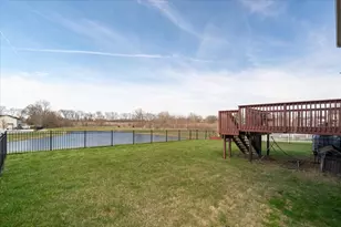 2511 Grey Fox Trail, Bloomington, IL 61705 - Photo 41