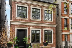 2047 N Bissell St, Chicago, IL 60614 - Photo 1