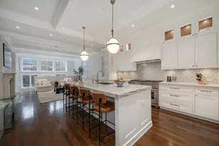 2047 N Bissell St, Chicago, IL 60614 - Photo 7