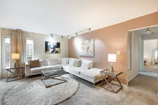 150 Lake Blvd, Buffalo Grove, IL 60089 - Photo 7