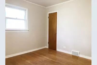 23940 N Lakeside Drive, Lake Zurich, IL 60047 - Photo 11