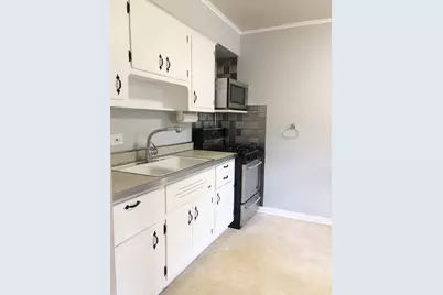 23940 N Lakeside Drive, Lake Zurich, IL 60047 - Photo 9