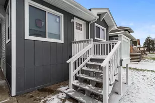 319 156th Pl, Calumet City, IL 60409 - Photo 3