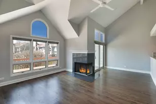 937 Fountain View Dr, Deerfield, IL 60015 - Photo 25