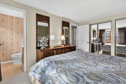 360 Pebble Creek Drive, Lake Zurich, IL 60047 - Photo 17