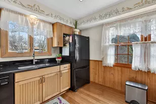 360 Pebblecreek Dr, Lake Zurich, IL 60047 - Photo 13