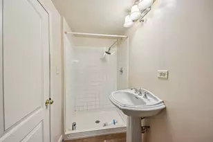 3832 N Oak Park Ave, Chicago, IL 60634 - Photo 21