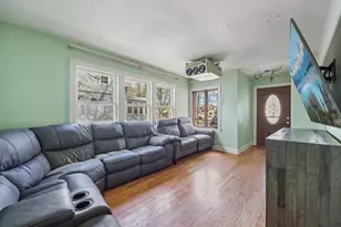 3832 N Oak Park Ave, Chicago, IL 60634 - Photo 3