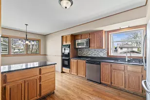 [Address not provided], Arlington Heights, IL 60004 - Photo 9