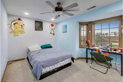 9910 W 167th Street, Orland Park, IL 60467 - Photo 15