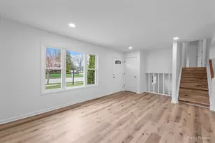 [Address not provided], Crystal Lake, IL 60014 - Photo 3