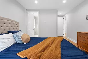 5004 W Argyle St, Chicago, IL 60630 - Photo 57