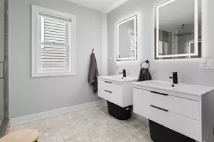 5004 W Argyle St, Chicago, IL 60630 - Photo 37