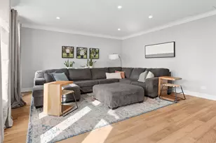 5004 W Argyle St, Chicago, IL 60630 - Photo 7