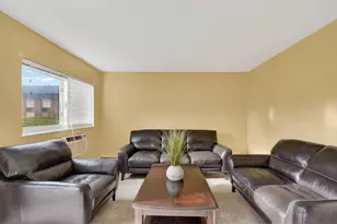 706 Marilyn Ave, Glendale Heights, IL 60139 - Photo 3