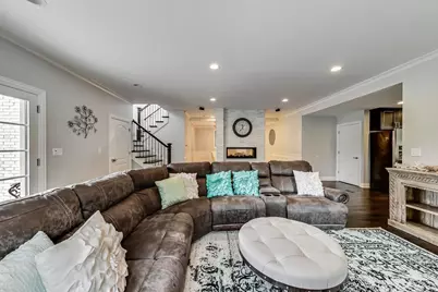 2824 Central Road, Glenview, IL 60025 - Photo 5