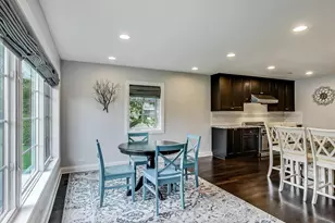2824 Central Rd, Glenview, IL 60025 - Photo 9