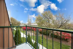 3222 Sanders Rd, Northbrook, IL 60062 - Photo 7