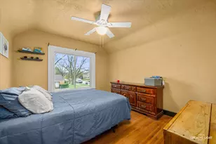 644 Columbia Ave, Elgin, IL 60120 - Photo 17